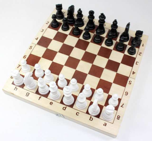 Игра настольная. Шахматы, пластмассовые в деревянной упаковке (поле 29см х 29см) - 0